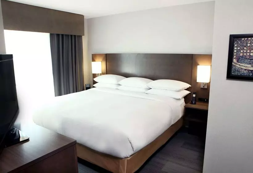 בית מלון כפרי Doubletree By Hilton West Fargo Sanford Medical Center Area