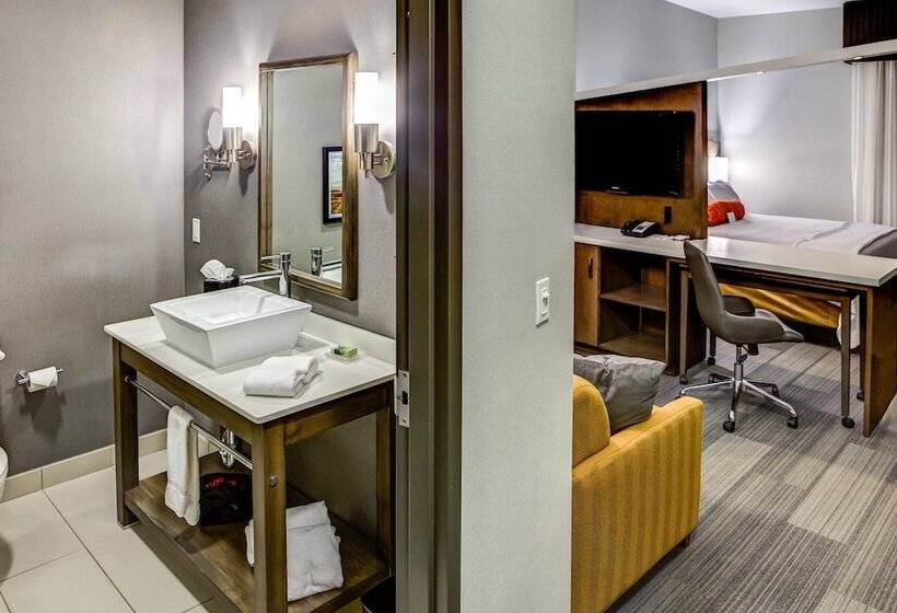 فندق Doubletree By Hilton West Fargo Sanford Medical Center Area