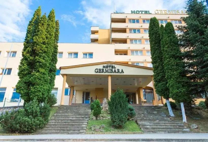 هتل Germisara
