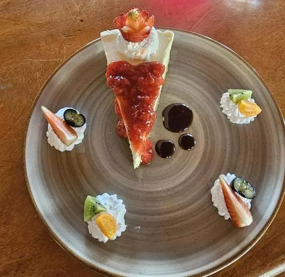 Отель Linda Vista