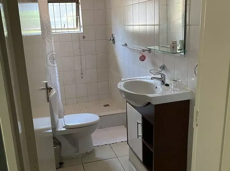 فندق Marion Lodge