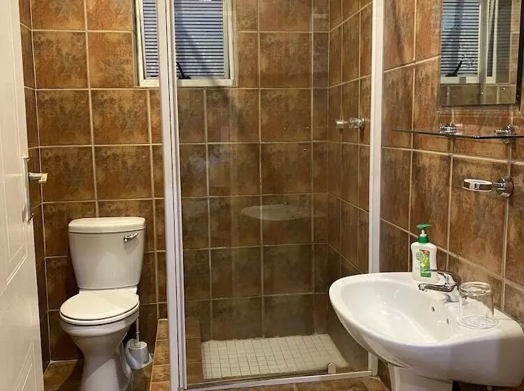 فندق Marion Lodge