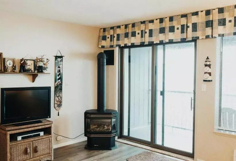 فندق Nye Beach Cottages