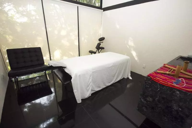 فندق Poza Rica Inn