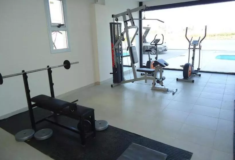 Puerto Amarras Hotel & Suites