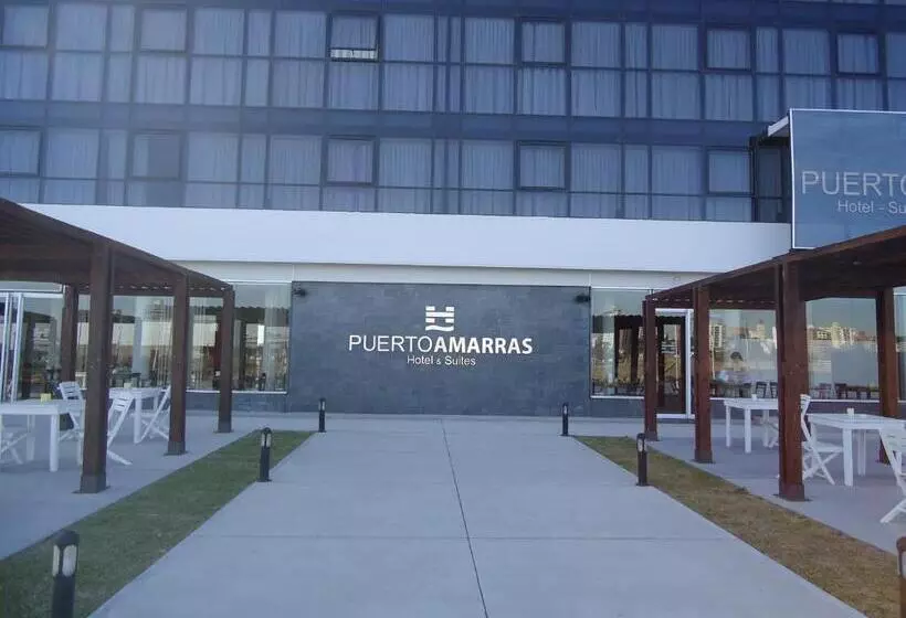 Puerto Amarras Hotel & Suites