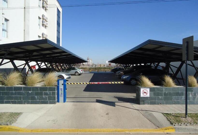 Puerto Amarras Hotel & Suites