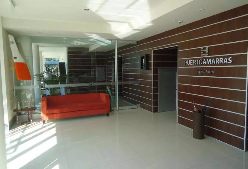 Puerto Amarras Hotel & Suites
