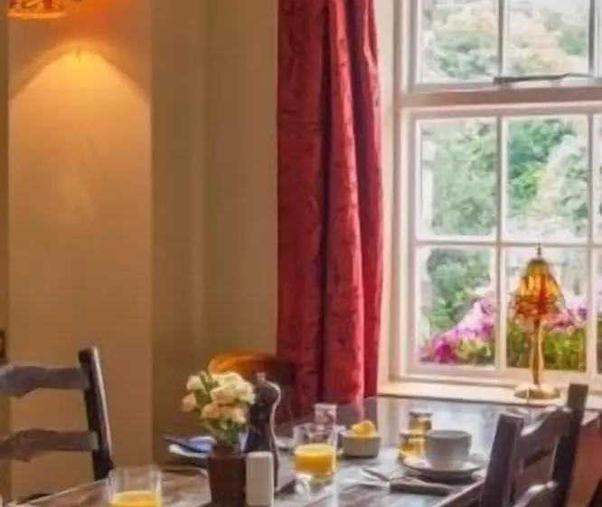 Hotel The Royal Oak Inn