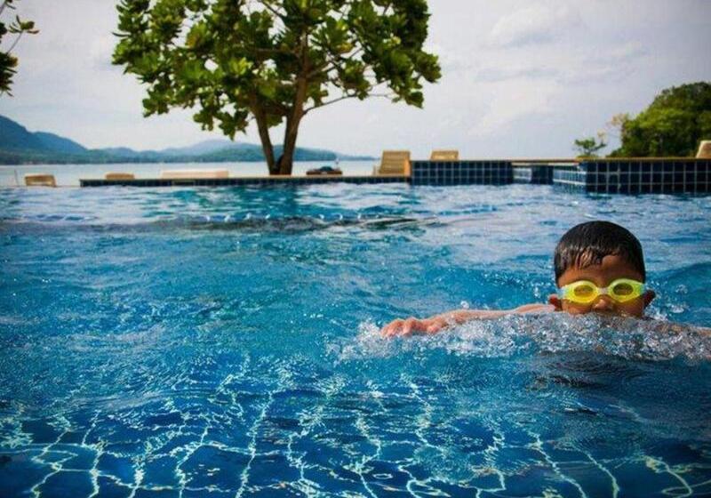 Kaw Kwang Beach Resort