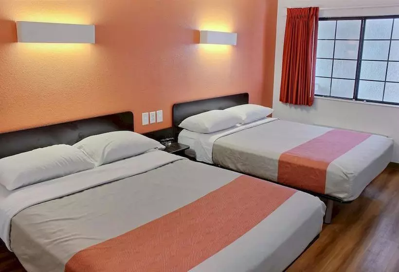 Motel 6 Paso Robles
