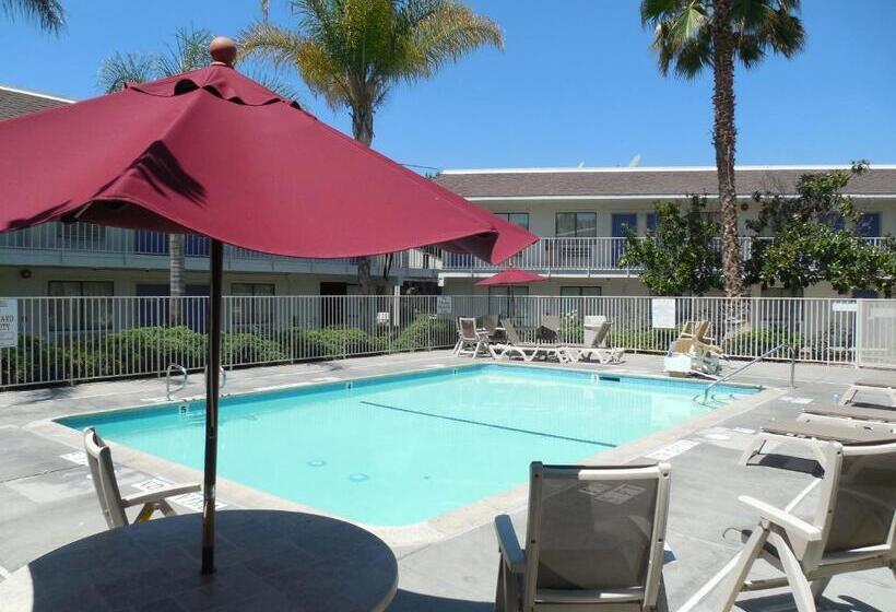 Motel 6temecula, Ca Historic Old Town