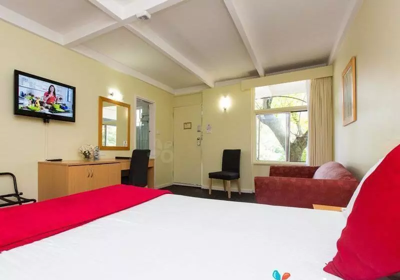 모텔 Sky Rider Motor Inn