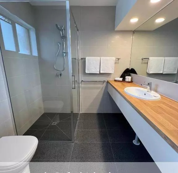 مُتل Summerhill Motor Inn