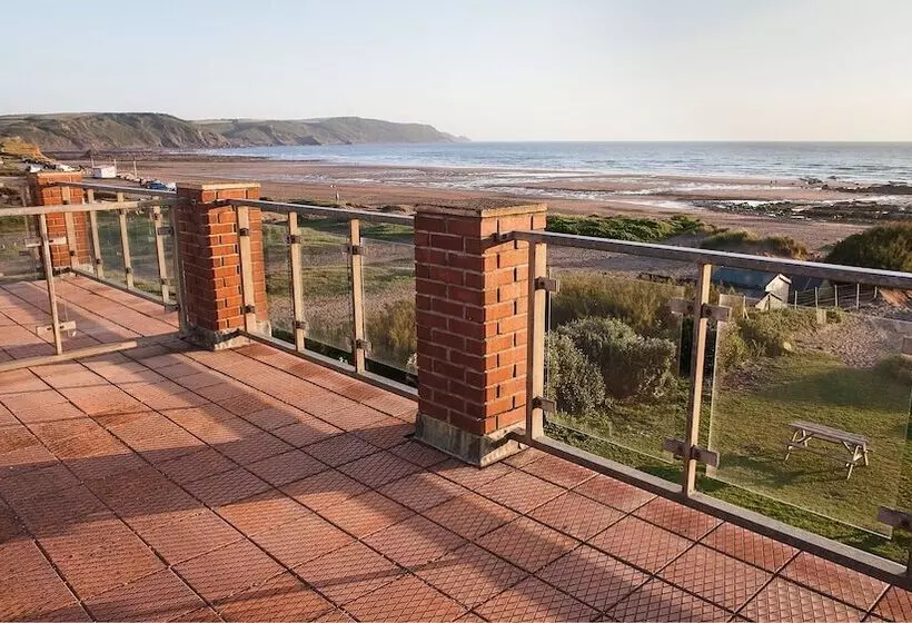 Пансион Beach House B&b