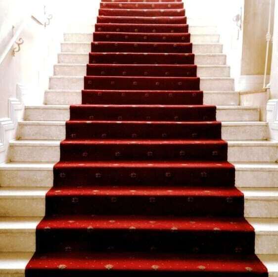 פנסיון Cricklewood Manor