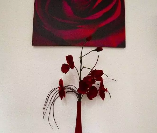 膳宿费 Lyndricks House