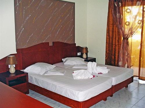 منتجع Silver Beach