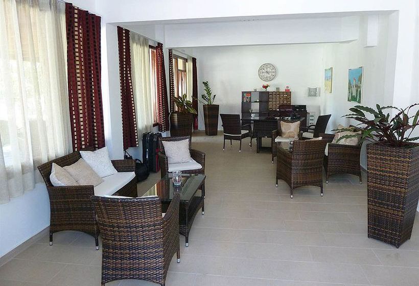 منتجع Silver Beach