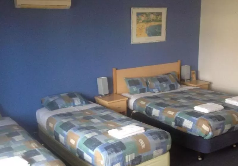 Seaview Motel & Apartments