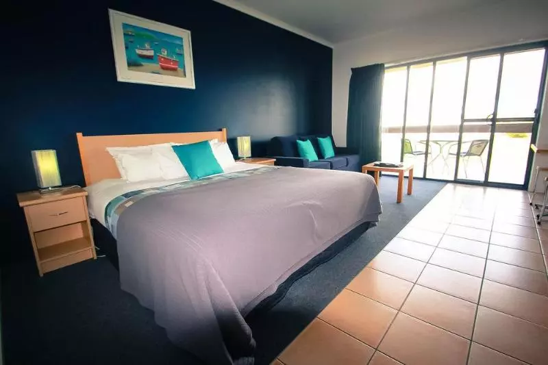 Seaview Motel & Apartments