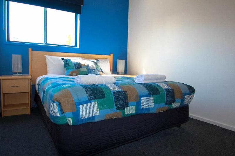 Seaview Motel & Apartments