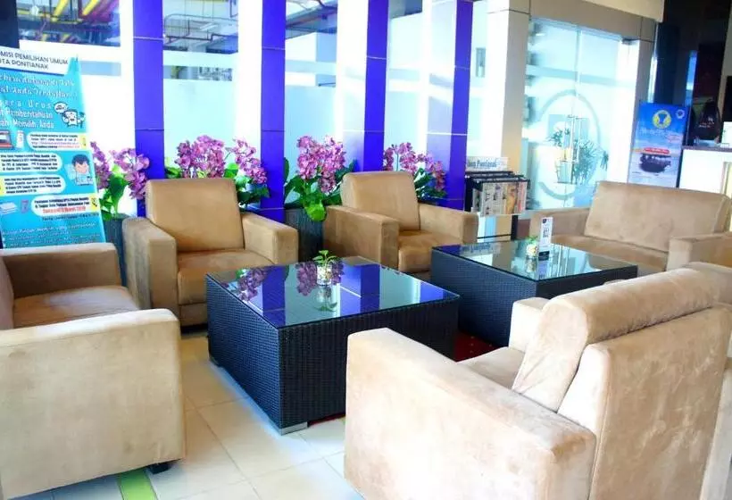 Transera Hotel Pontianak