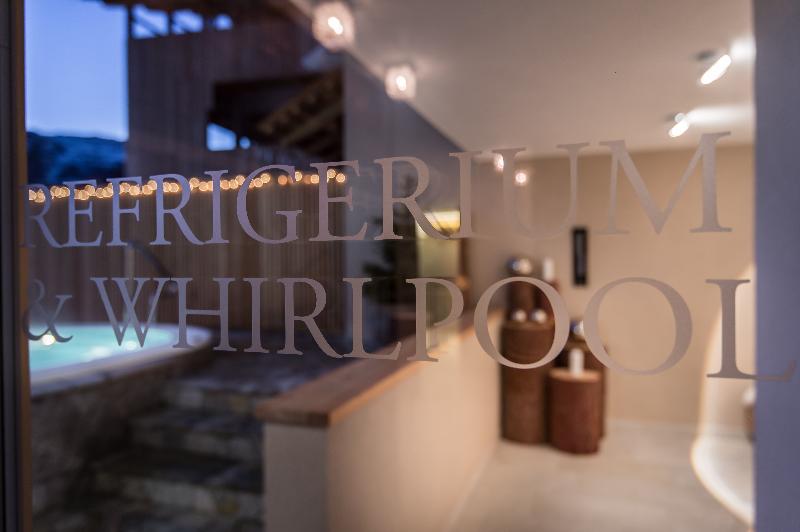 Dolomites Hotel La Fradora