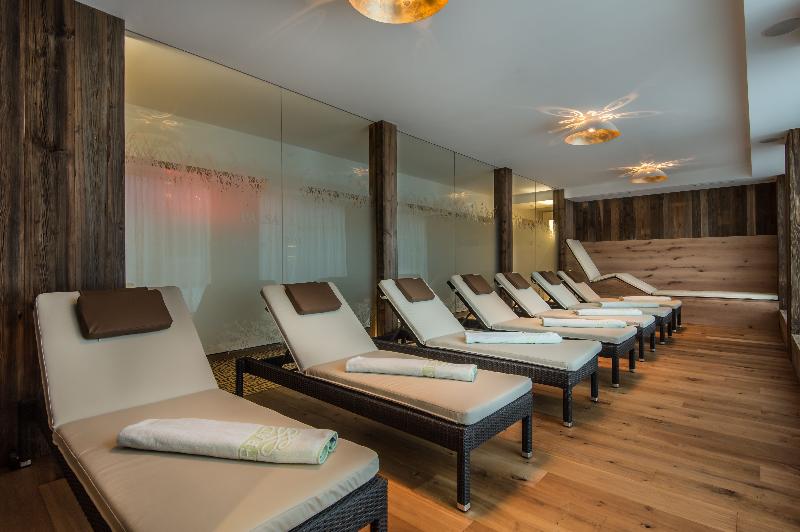 Dolomites Hotel La Fradora