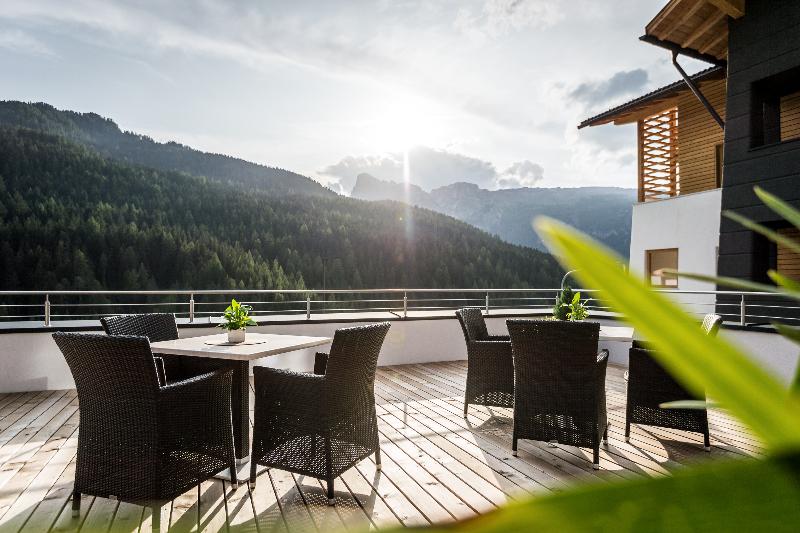 Dolomites Hotel La Fradora