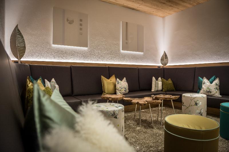 Dolomites Hotel La Fradora