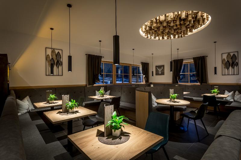 Dolomites Hotel La Fradora