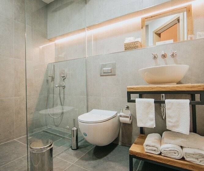 ホテル Büyükada Loc Ada