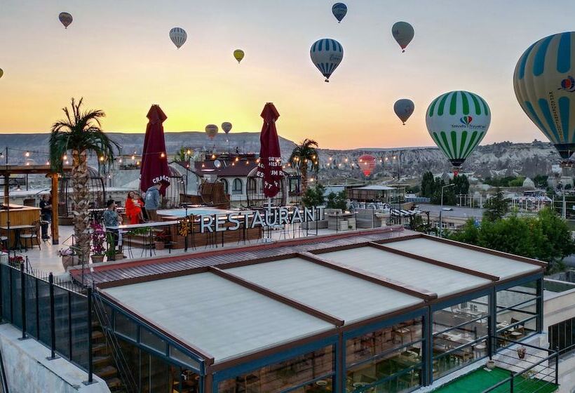 هتل Cratus Stone Palace