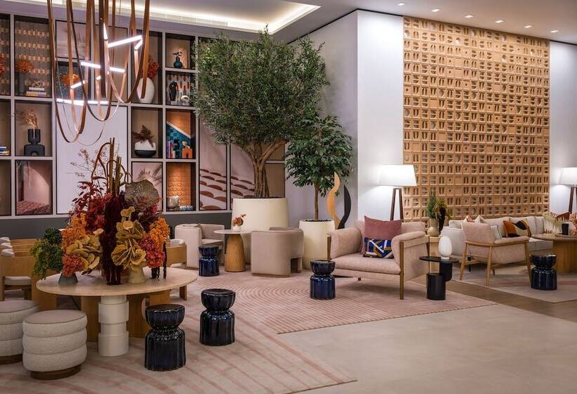 هتل Vida Dubai Marina & Yacht Club