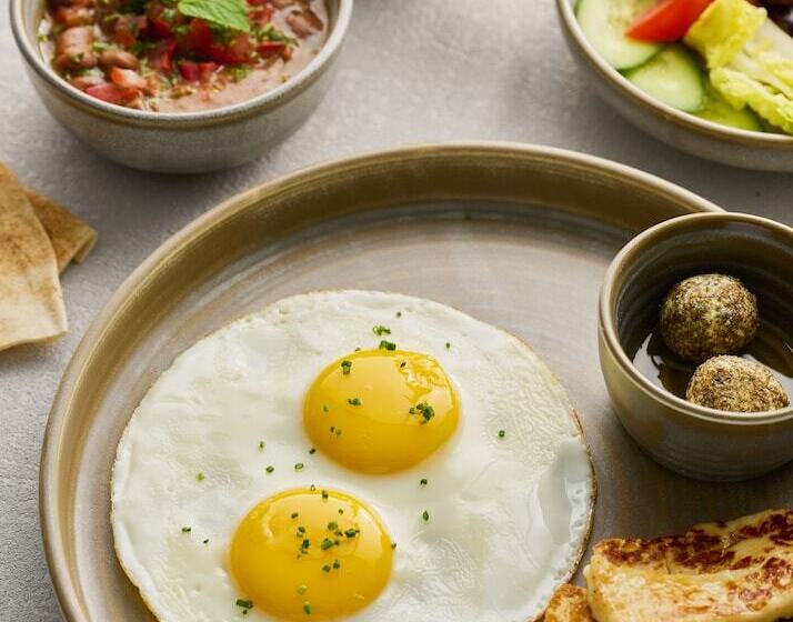 هتل Vida Dubai Marina & Yacht Club