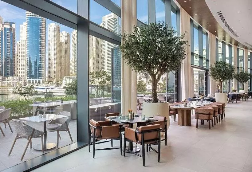 هتل Vida Dubai Marina & Yacht Club
