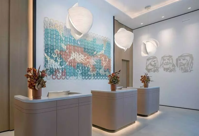 هتل Vida Dubai Marina & Yacht Club