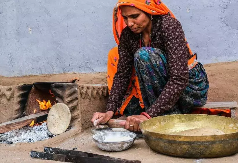 リゾートホテル The Sariska Retreat