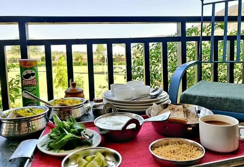 リゾートホテル The Sariska Retreat