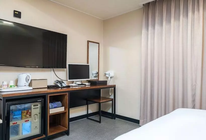Chuncheon Bomnae Motel