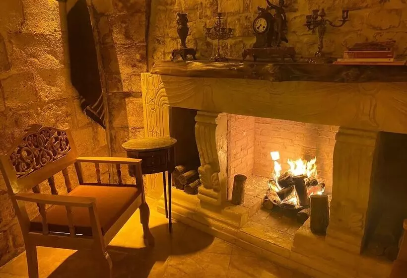 هتل Babil Antique