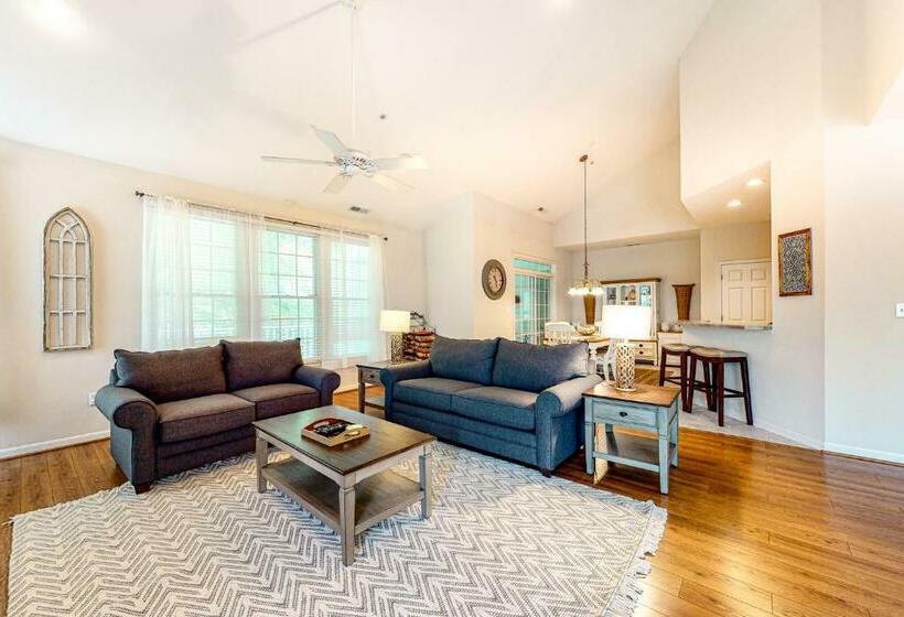 Отель Bear Trap  45b Willow Oak Avenue