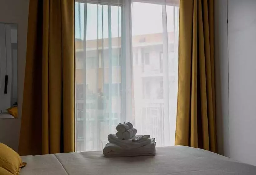 Hotelli Liolá Cefalù