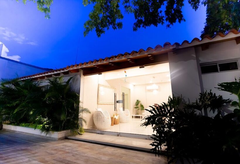 هتل Mandalas House By Dot Boutique