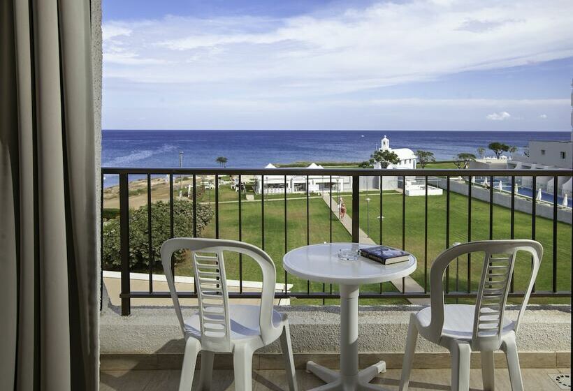 Penelope Beach Hotel Apts