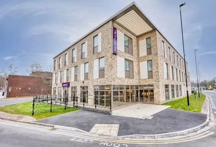 Hotelli Premier Inn Peterborough City Centre
