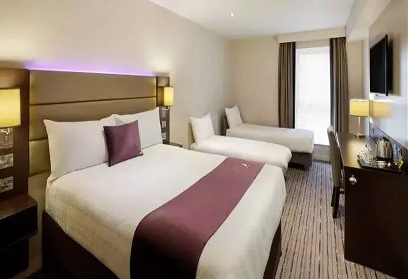 Hotelli Premier Inn Peterborough City Centre
