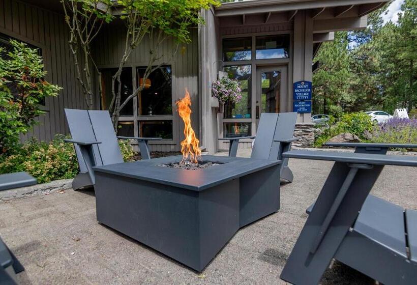 Hotel River Ridge 603b