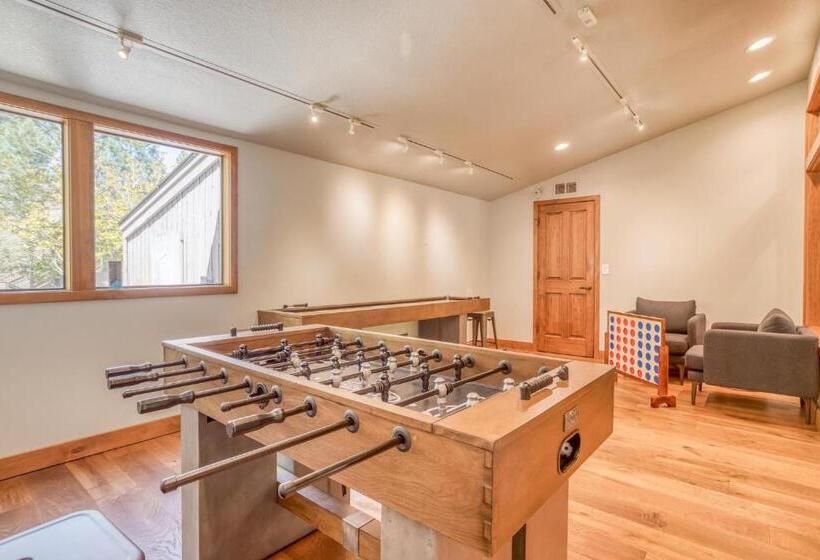 Hotel River Ridge 603b